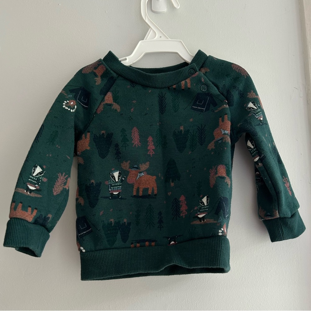 Primark Kids Green Forest-Themed Sweatshirt